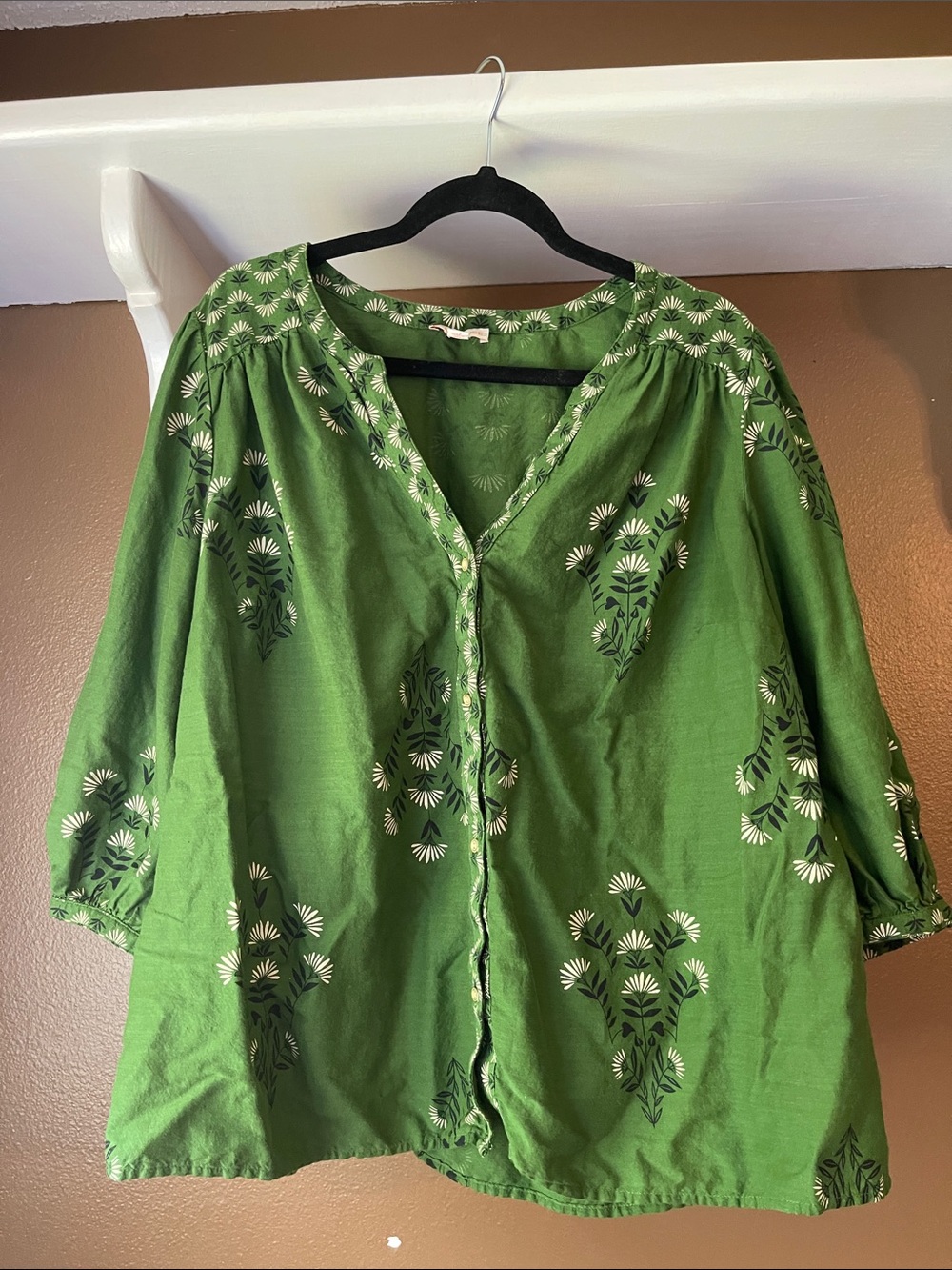 Green Embroidered Women's Peasant Top Size XXL Like New